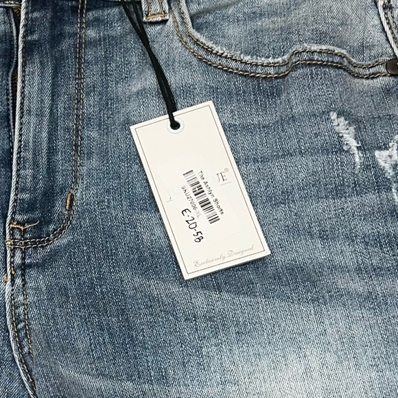 Judy Blue XL shorts - Picture 4 of 4